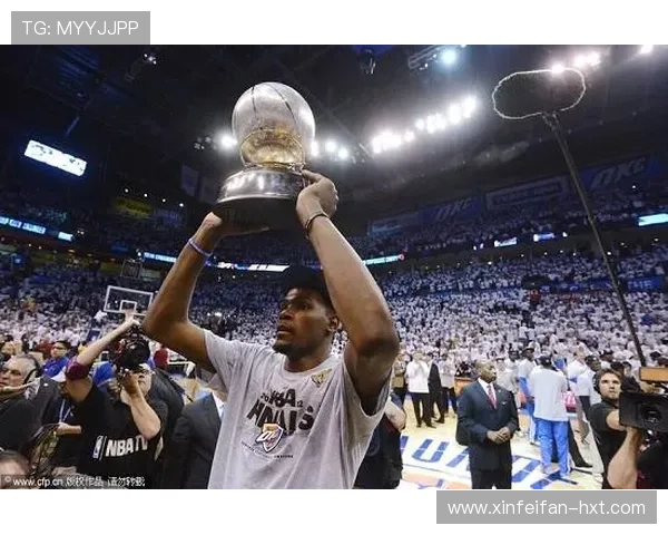 36岁穆勒加盟温哥华白浪表现惊艳12场贡献9球4助力队成功晋级总决赛 36岁穆勒加盟温哥华白浪表现惊艳12场贡献9球4助力队成功晋级总决赛